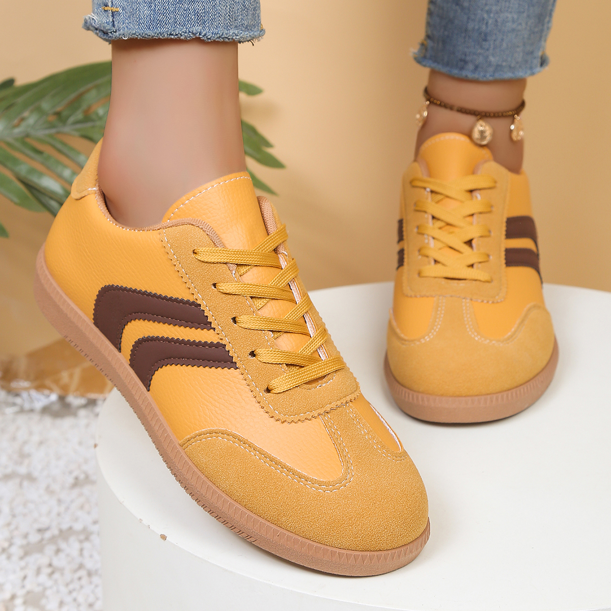 Fashionable Yellow Women's Cas - огляд і ціна Outdoor Sports Shoes