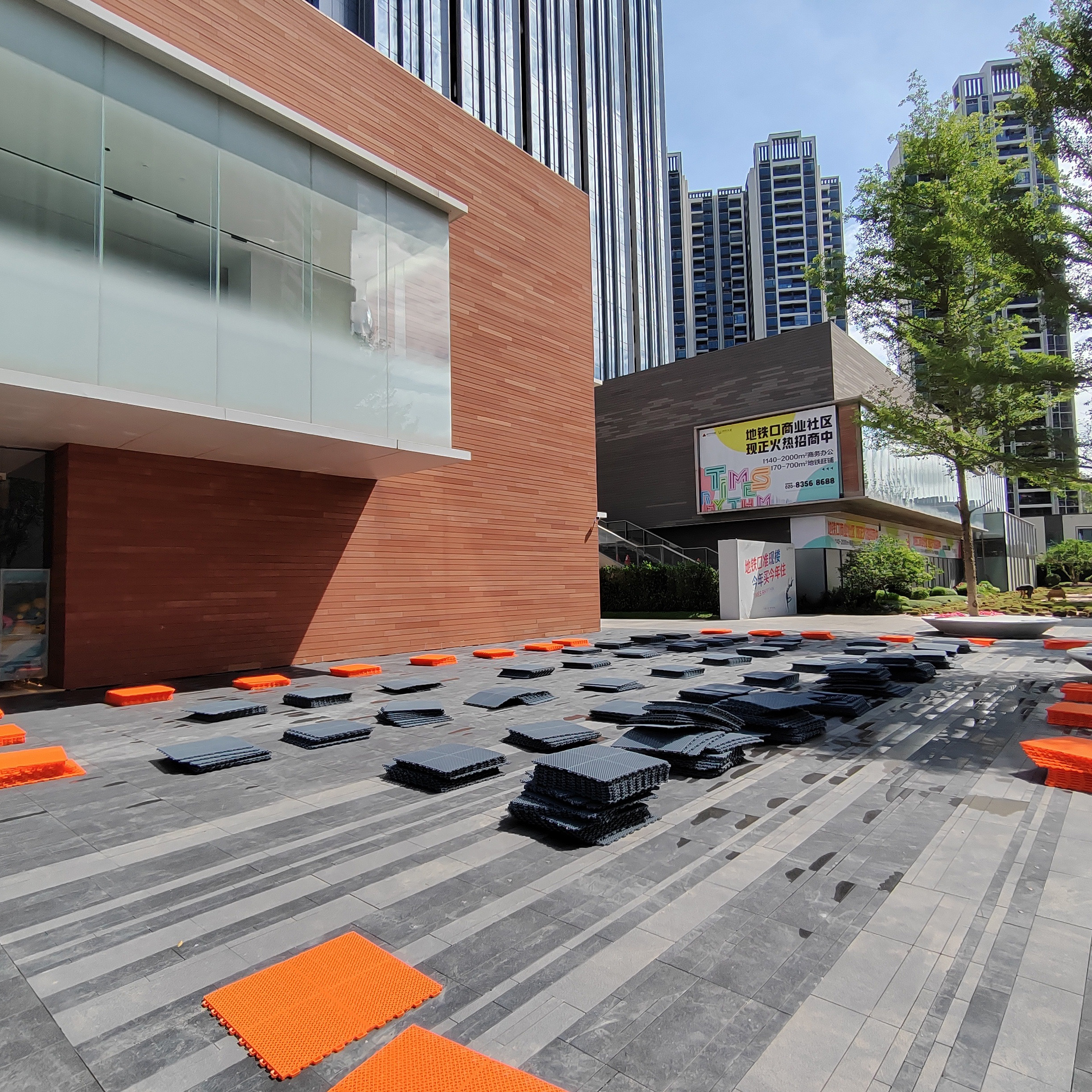 OEM Customized Indoor/Outdoor  - огляд і ціна Outdoor Sport Floor Tiles