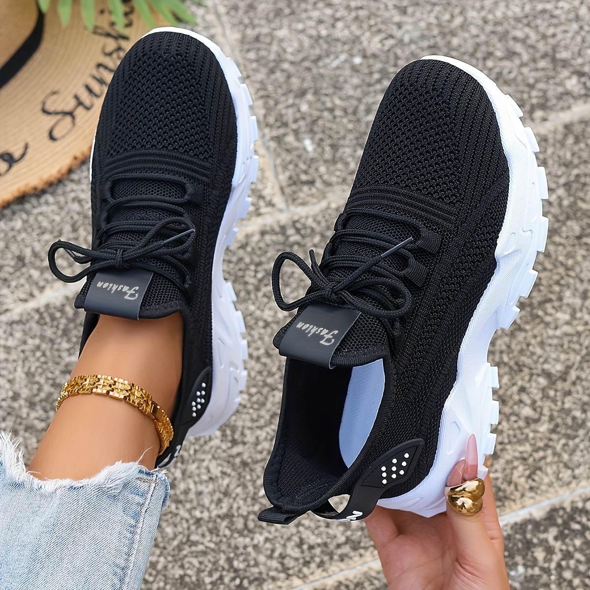 Breathable Knit Sneakers Fashi - огляд і ціна Outdoor Sports Shoes