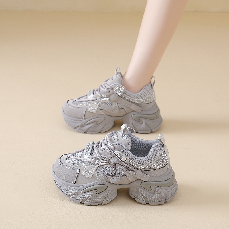 Women Platform Sneakers Design - огляд і ціна Outdoor Sport Brand